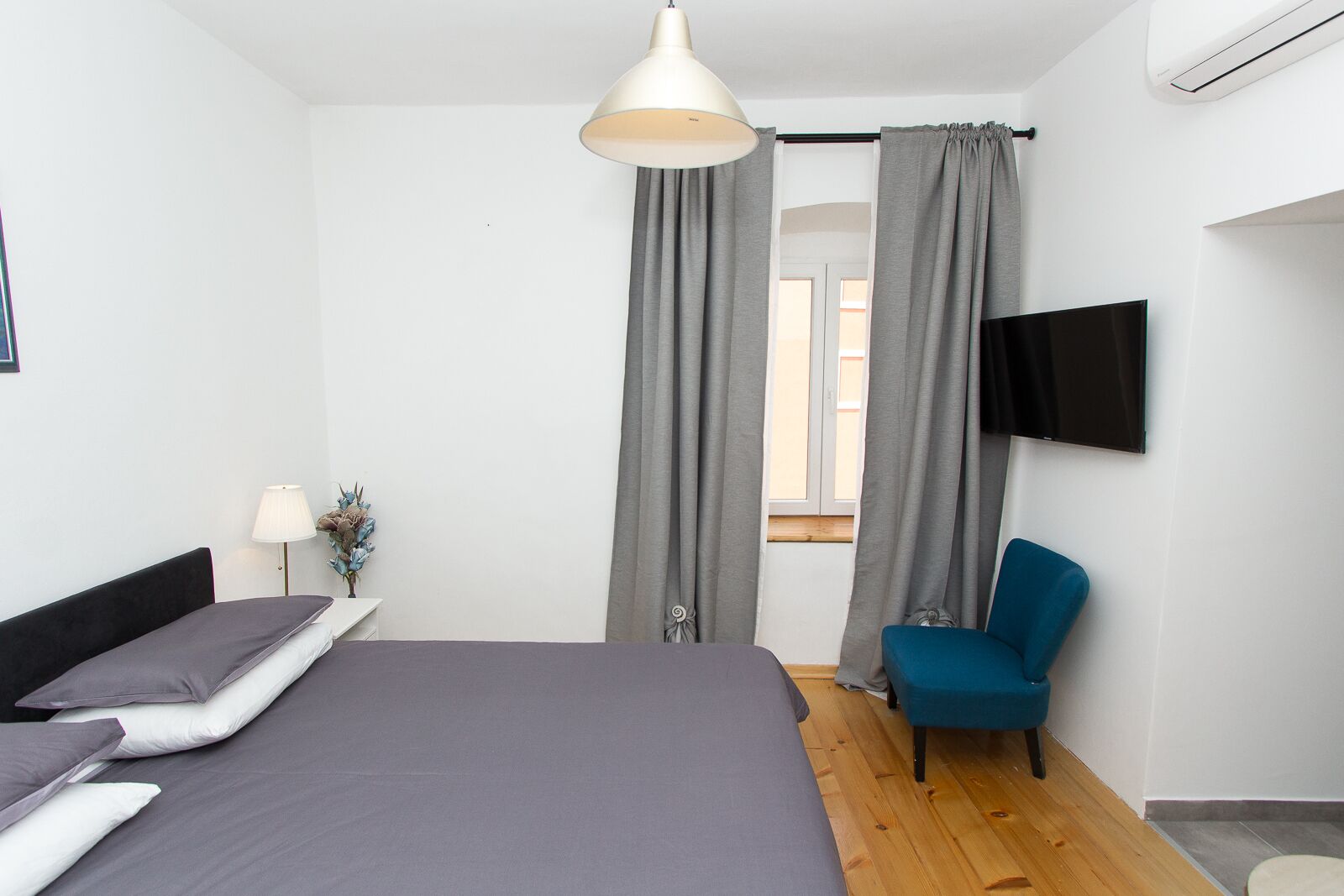 Apartments Ille