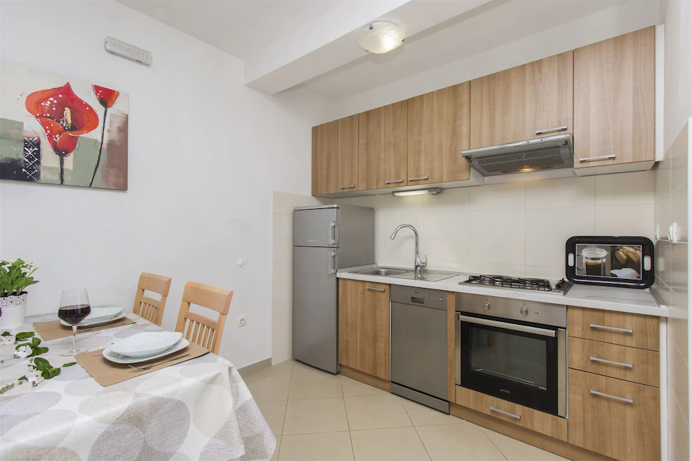 Apartments Lenija