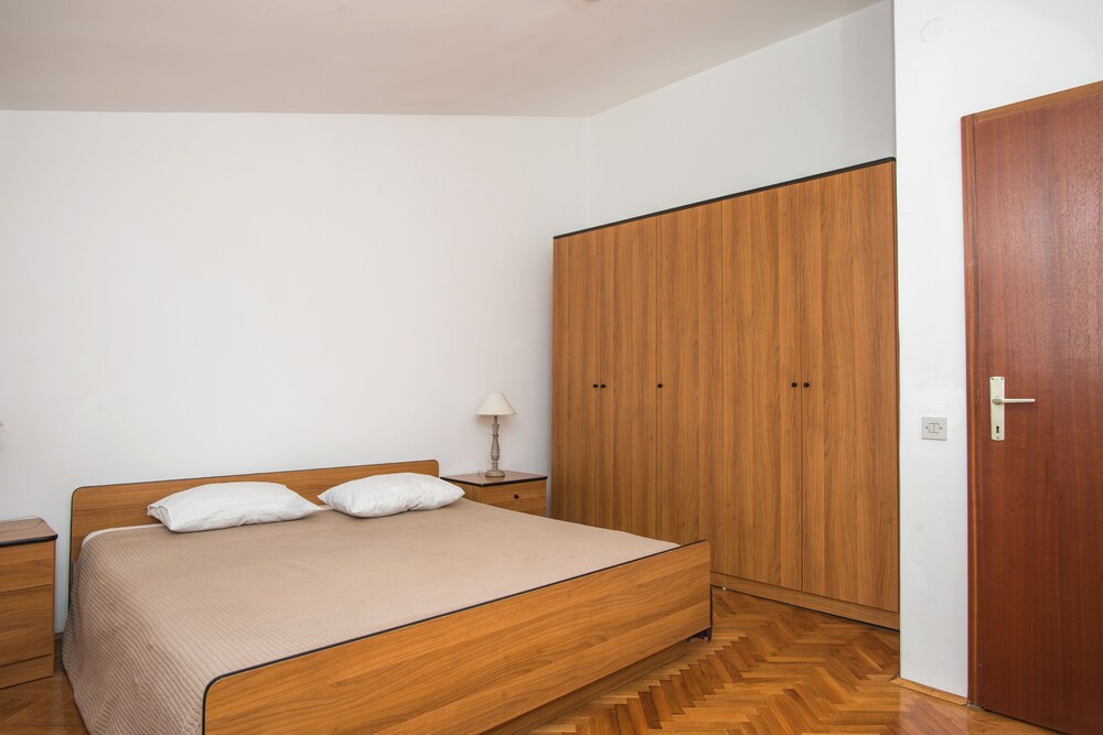 Apartments Lucija i Marko