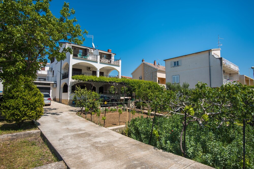 Apartments Lucija i Marko