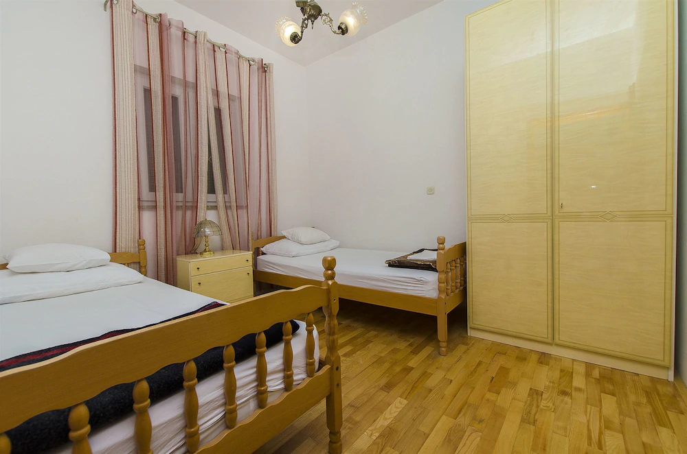 Apartments Nada