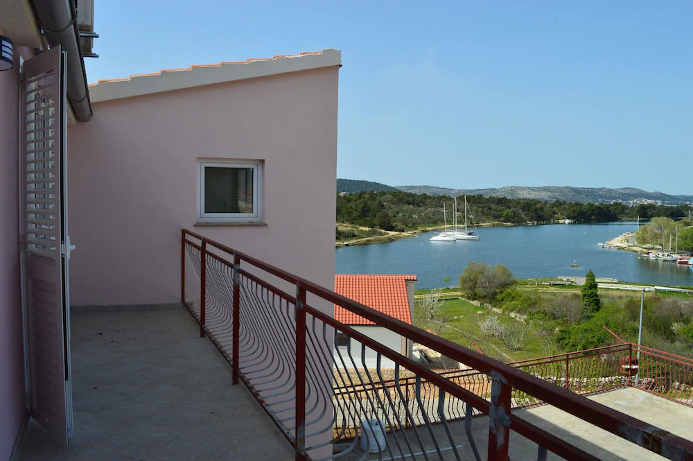 Apartments Slavica Bilice