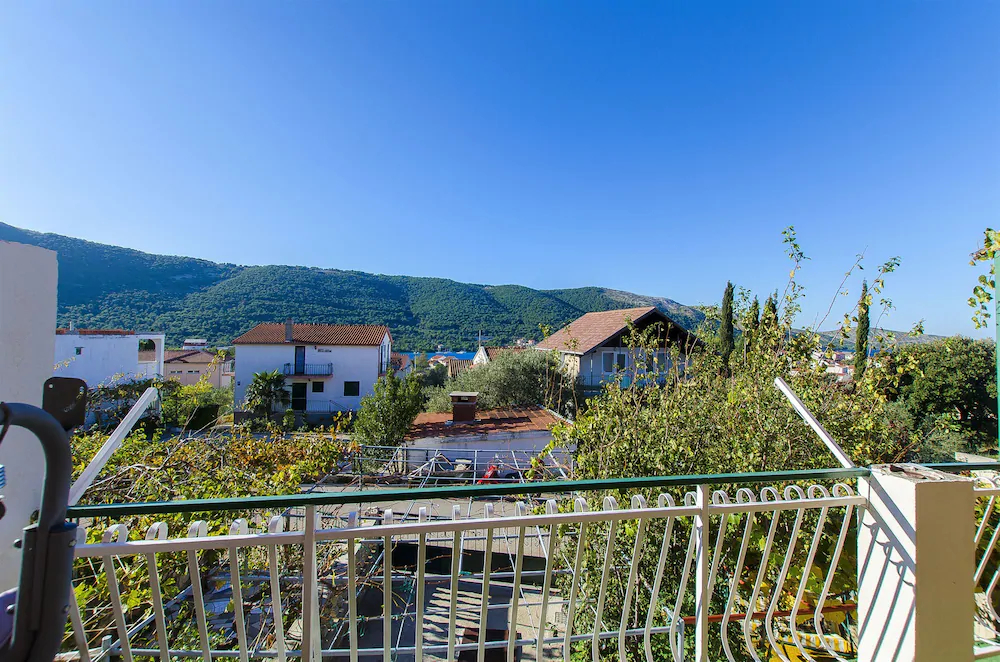 Apartments Svetin