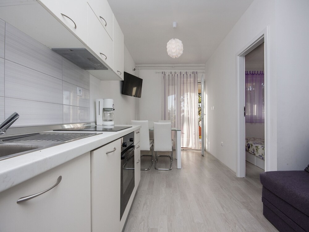 Apartments Vinka Brodarica