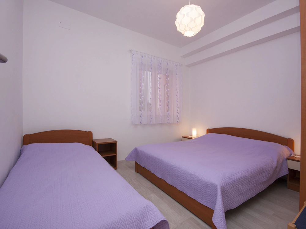 Apartments Vinka Brodarica