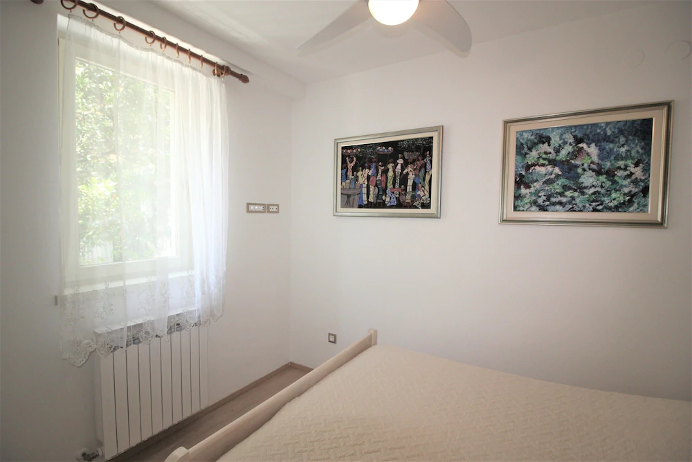 Aurora Apartments