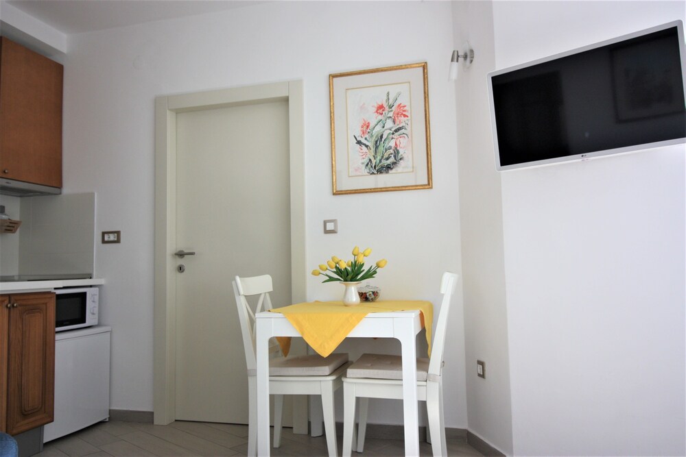 Aurora Apartments