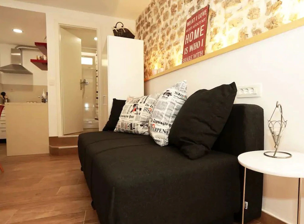 Aurum Apartments