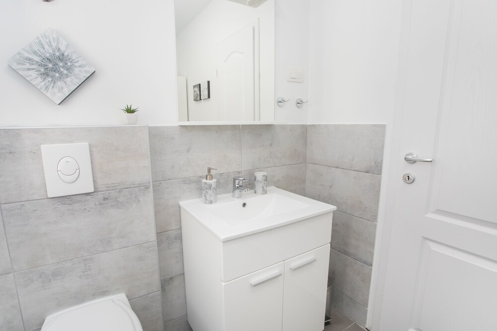 Aurum Apartments