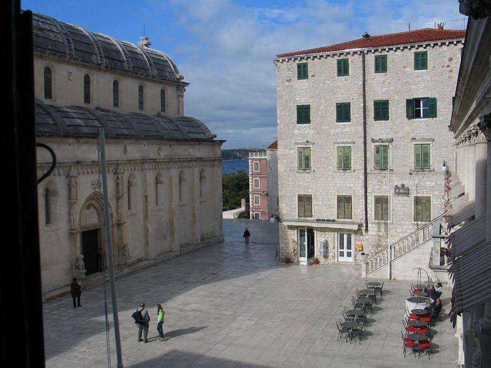 Johnny's Place Sibenik
