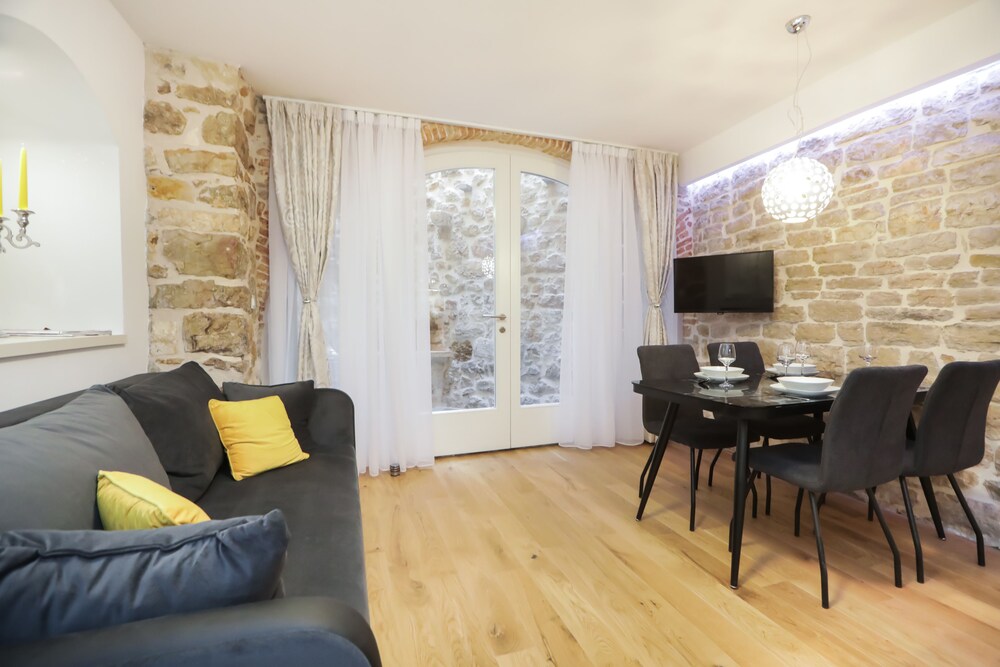 Residence Teatro