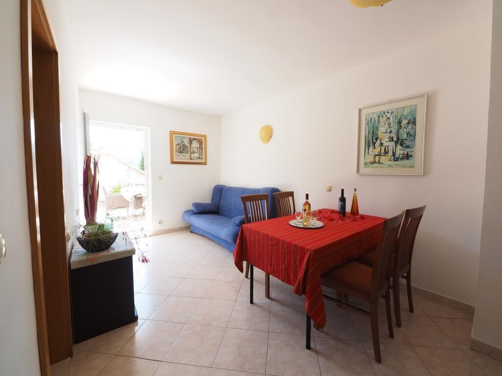 Apartments & Room Eva Slano