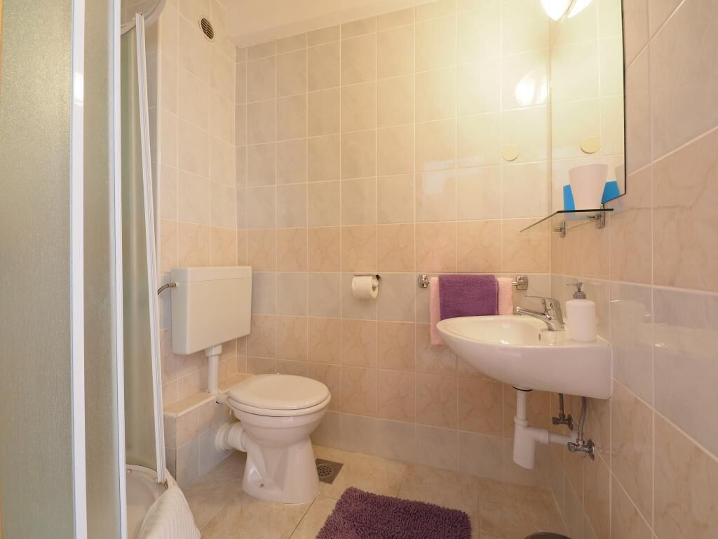Apartments & Room Eva Slano