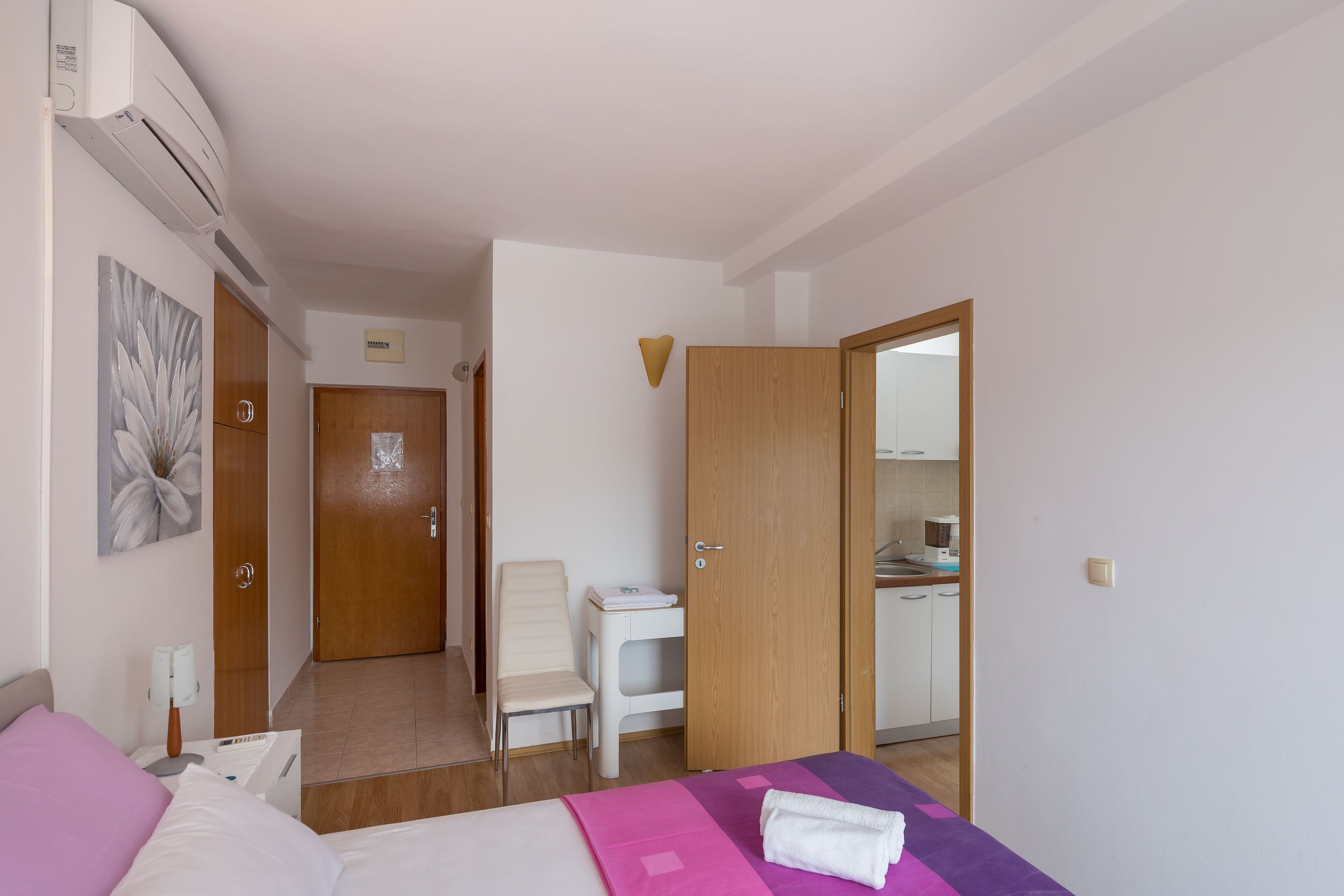 Apartments & Room Eva Slano