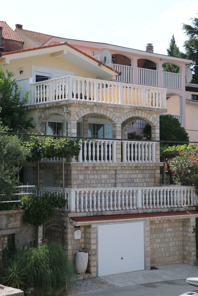 Villa Mara