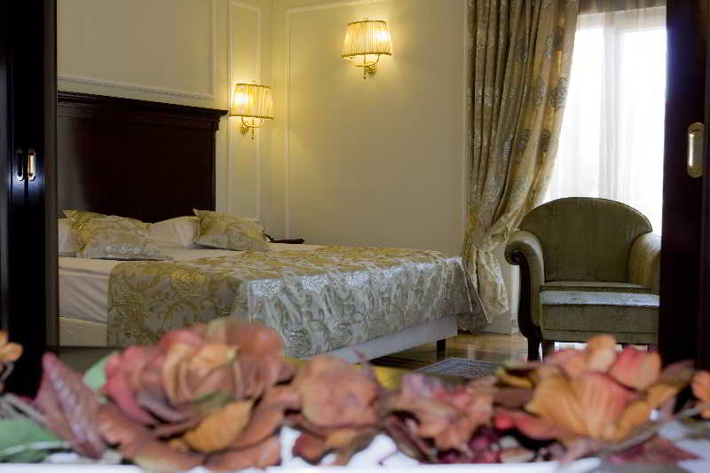 Hotel President