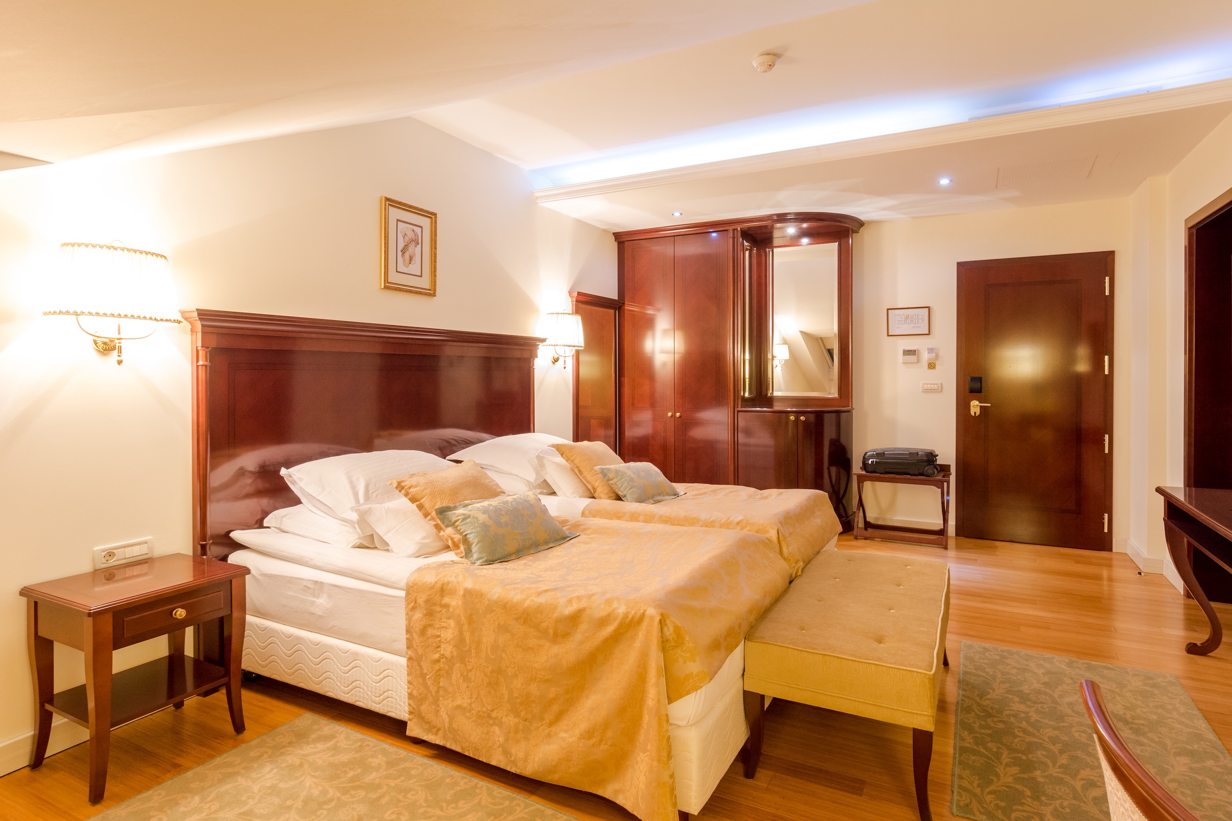 Hotel President