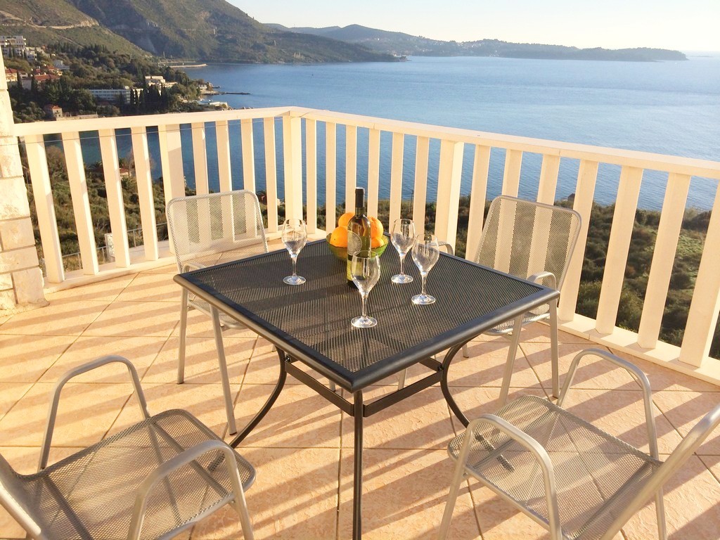 Marnic Apartments