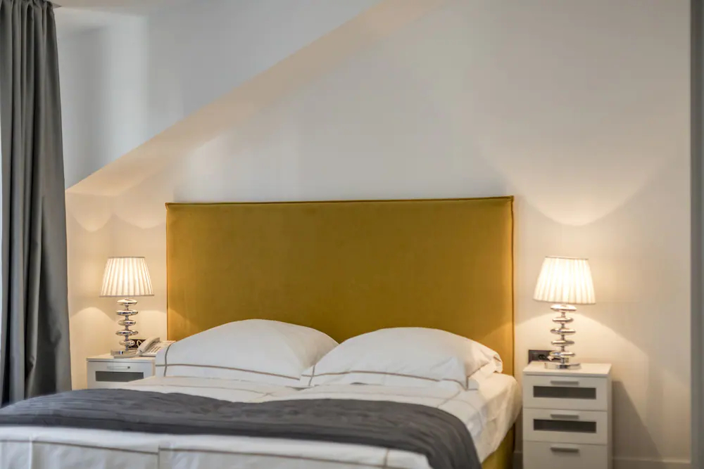 2 Nights Studios Apartments
