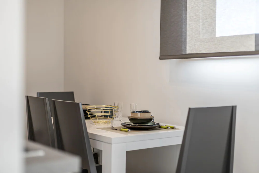 2 Nights Studios Apartments