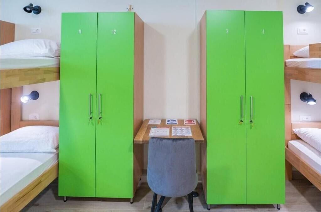 AI Hostel