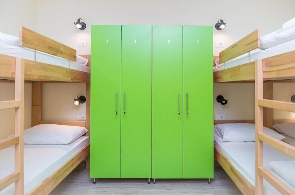 AI Hostel