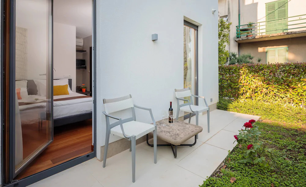 Alba Residence