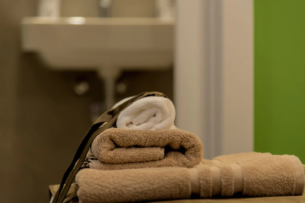 Annies Stone Studio & Room