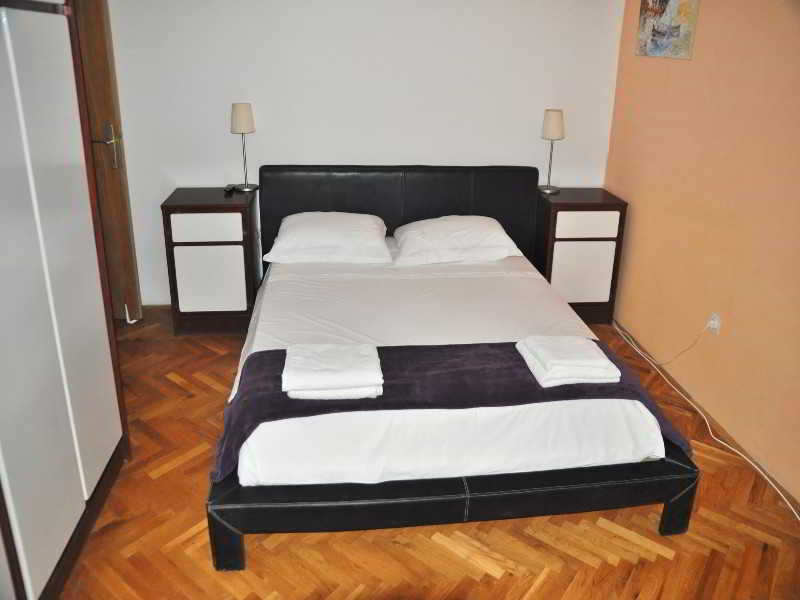 Apartment Park