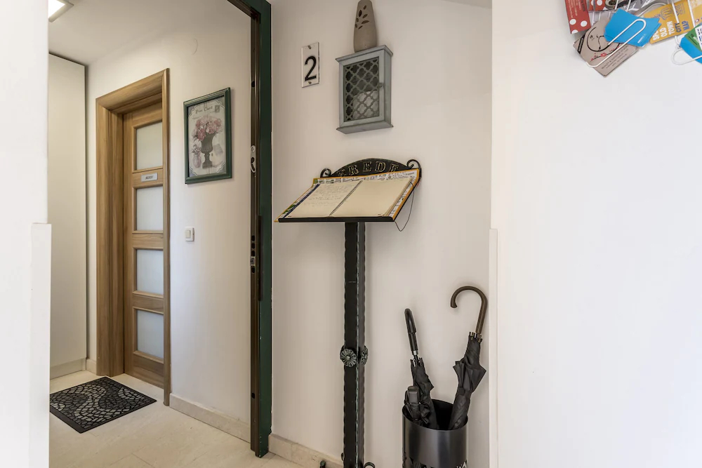 Apartments And Rooms Villa Erede