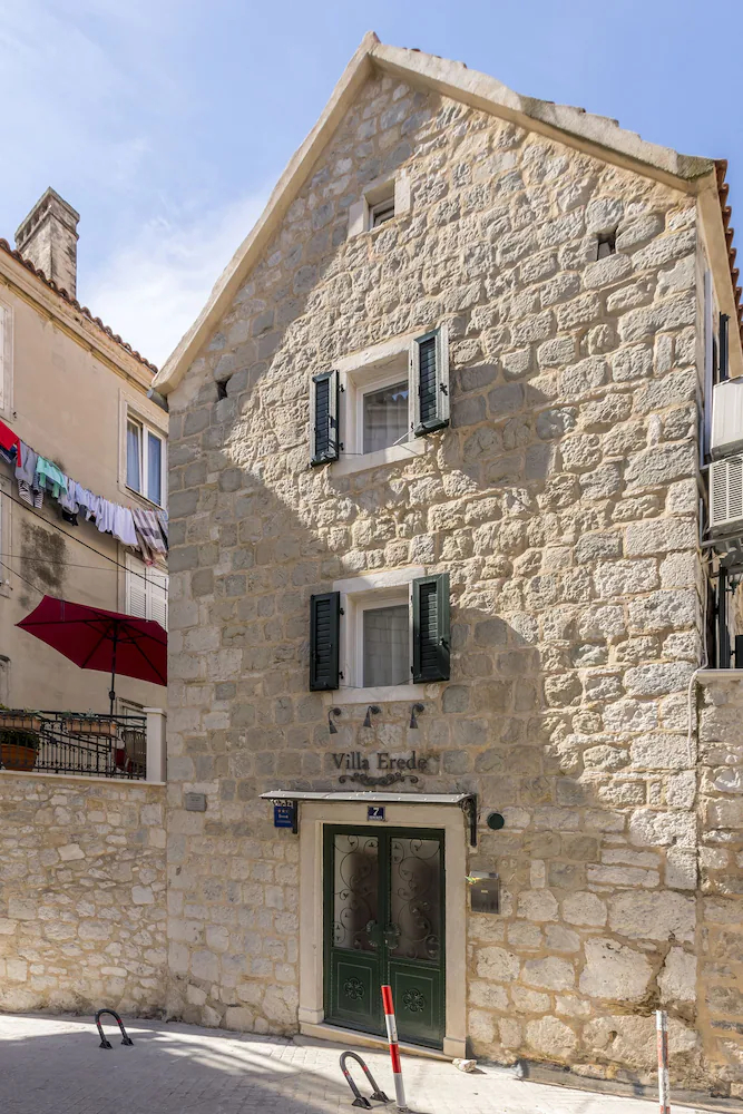 Apartments And Rooms Villa Erede