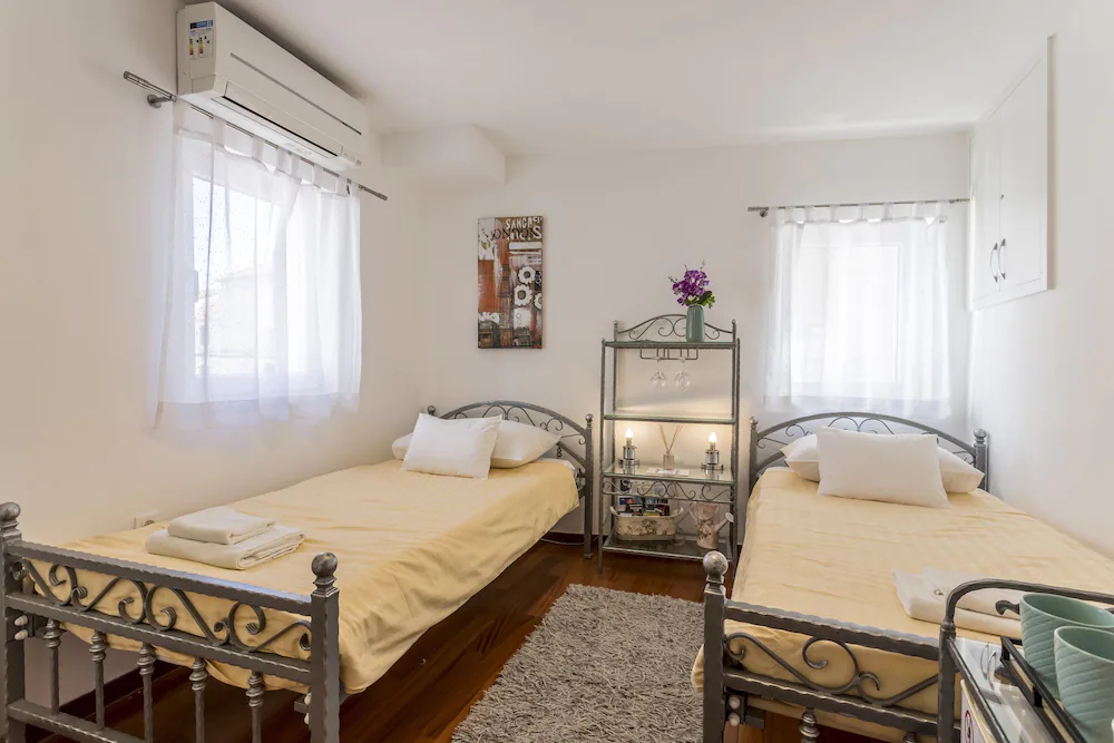 Apartments And Rooms Villa Erede