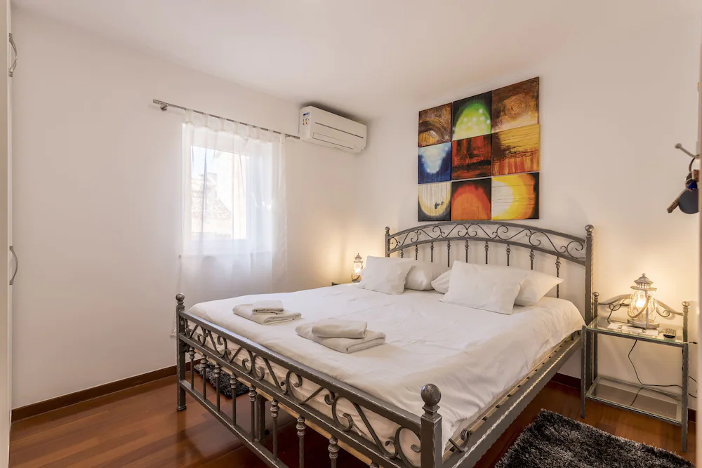 Apartments And Rooms Villa Erede