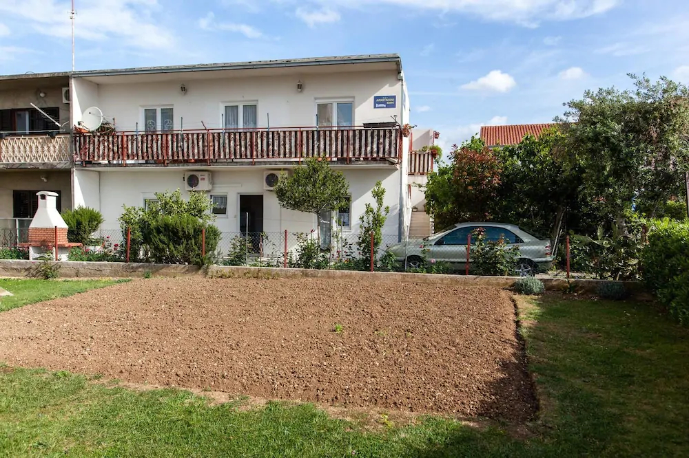 Apartments Ante & Senka
