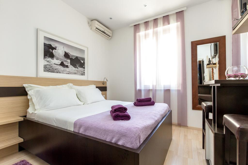Apartments Aspalathos