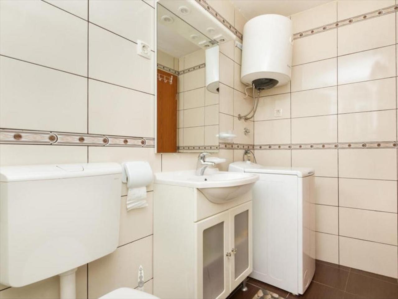 Apartments Bepina