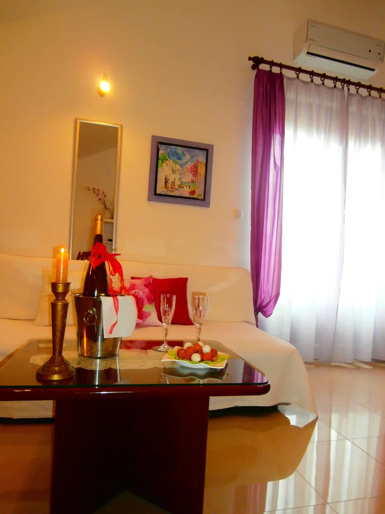 Apartments Cordis