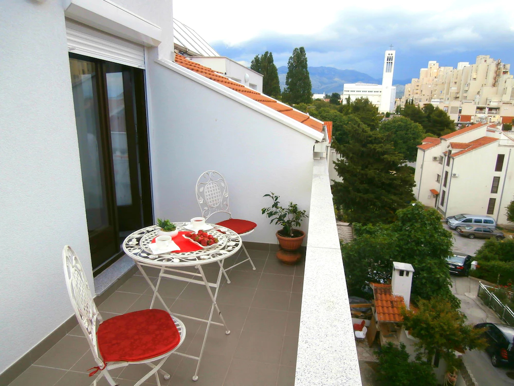 Apartments Cordis