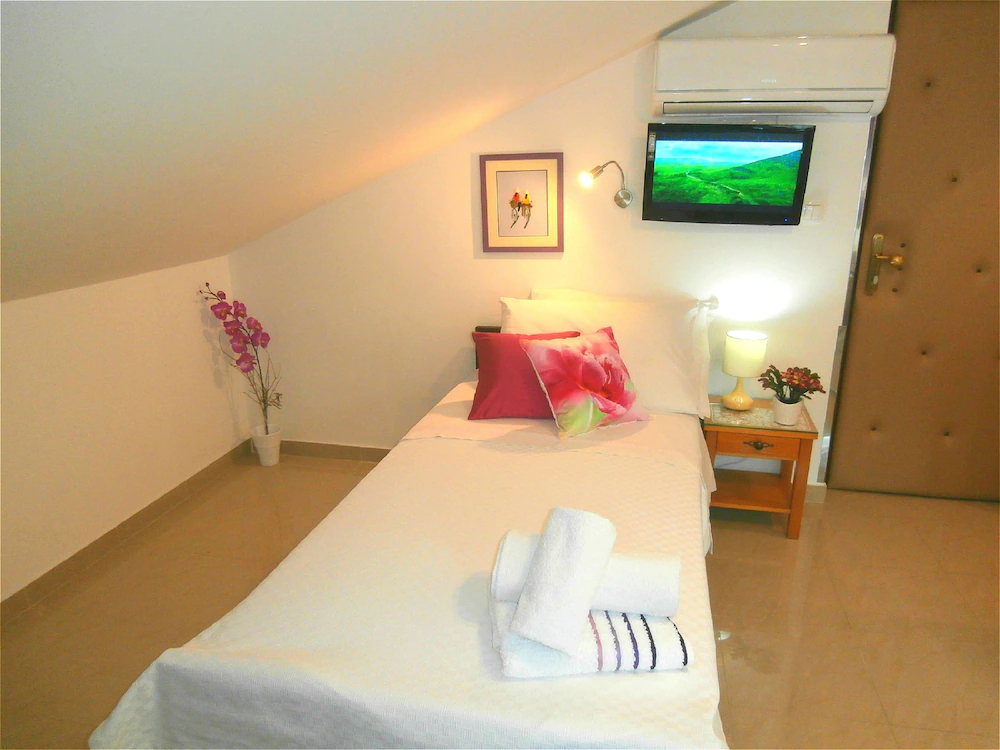 Apartments Cordis