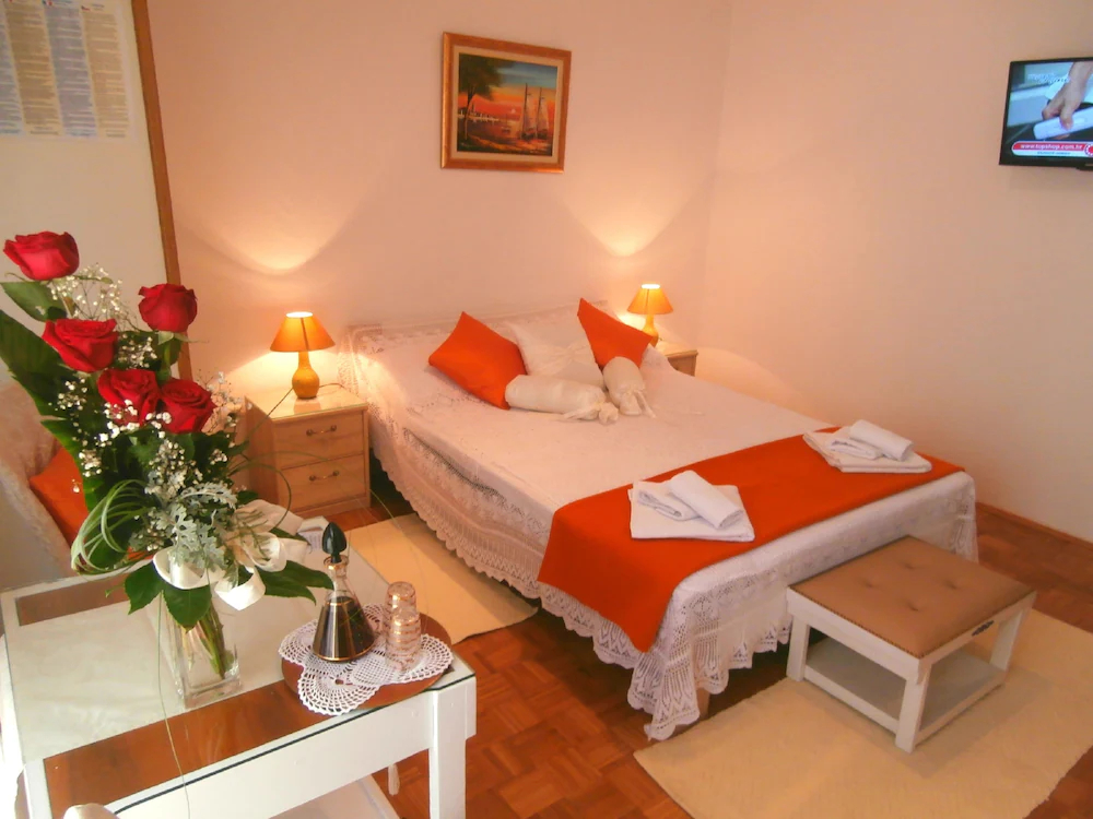 Apartments Cordis