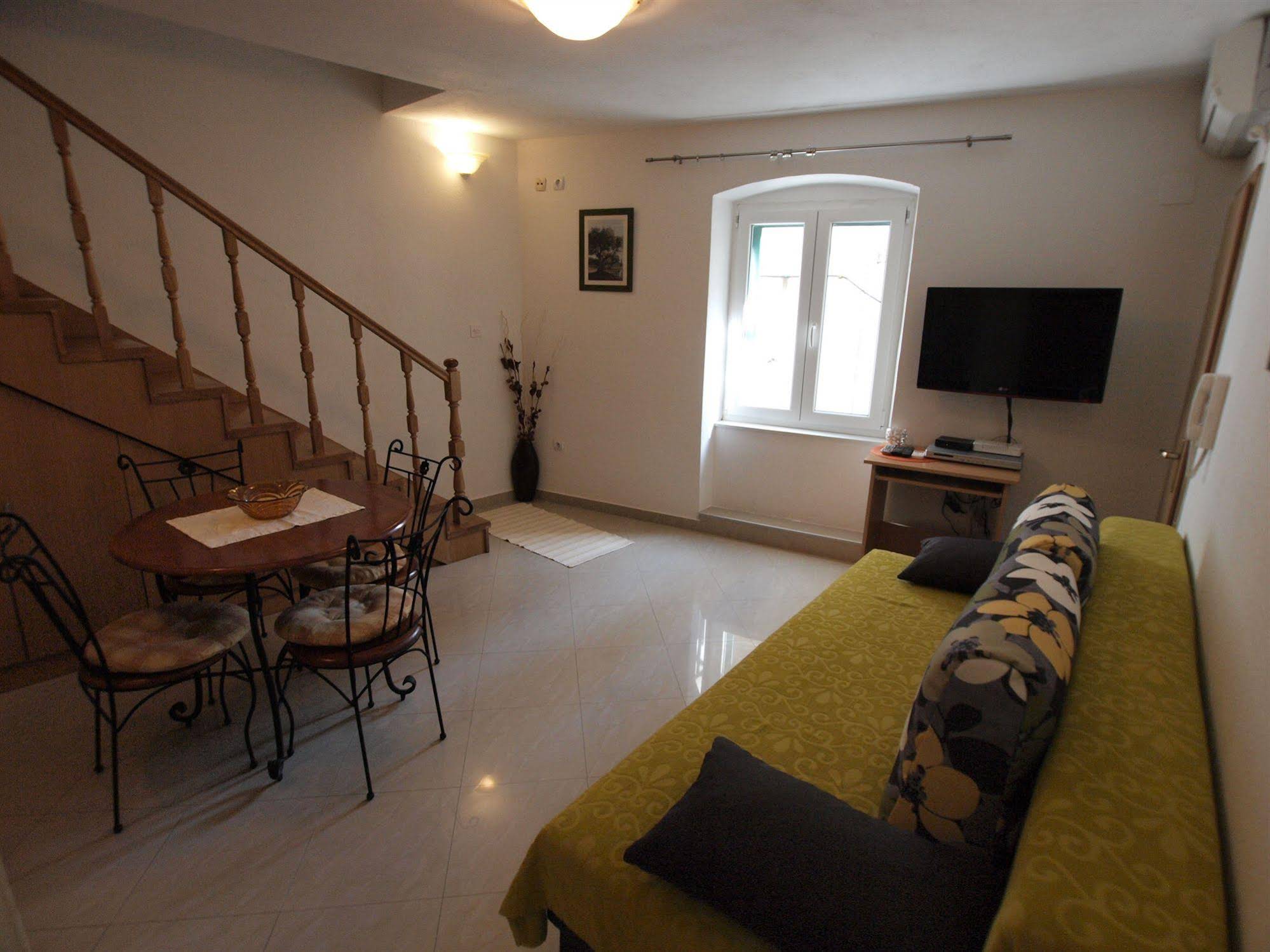 Apartments Gajeta