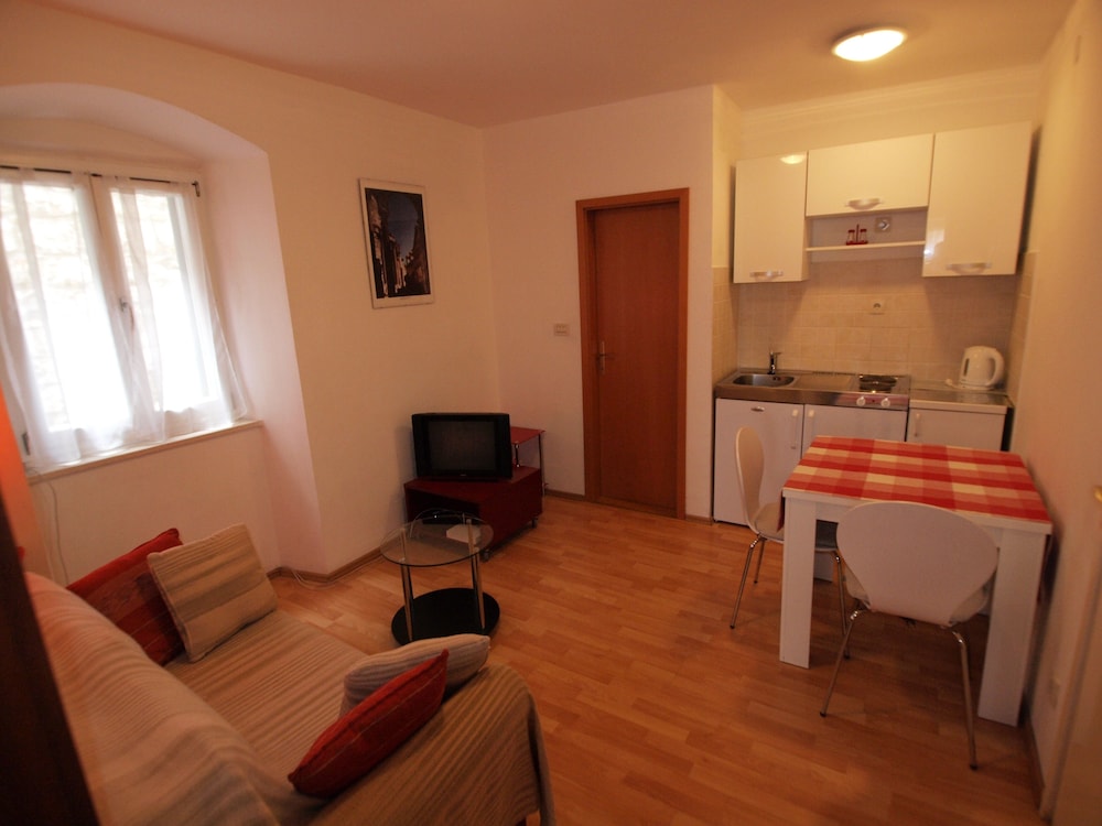 Apartments Gajeta