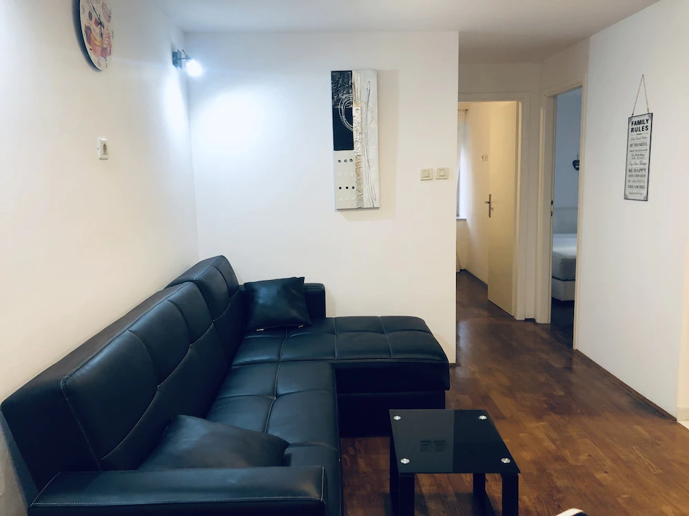 Apartments Mariani