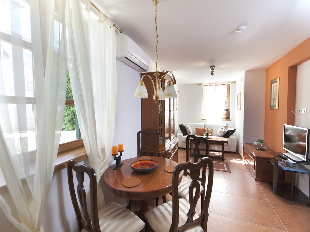 Apartments Perla