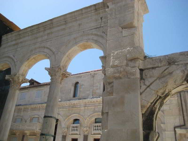 Apartments Perla