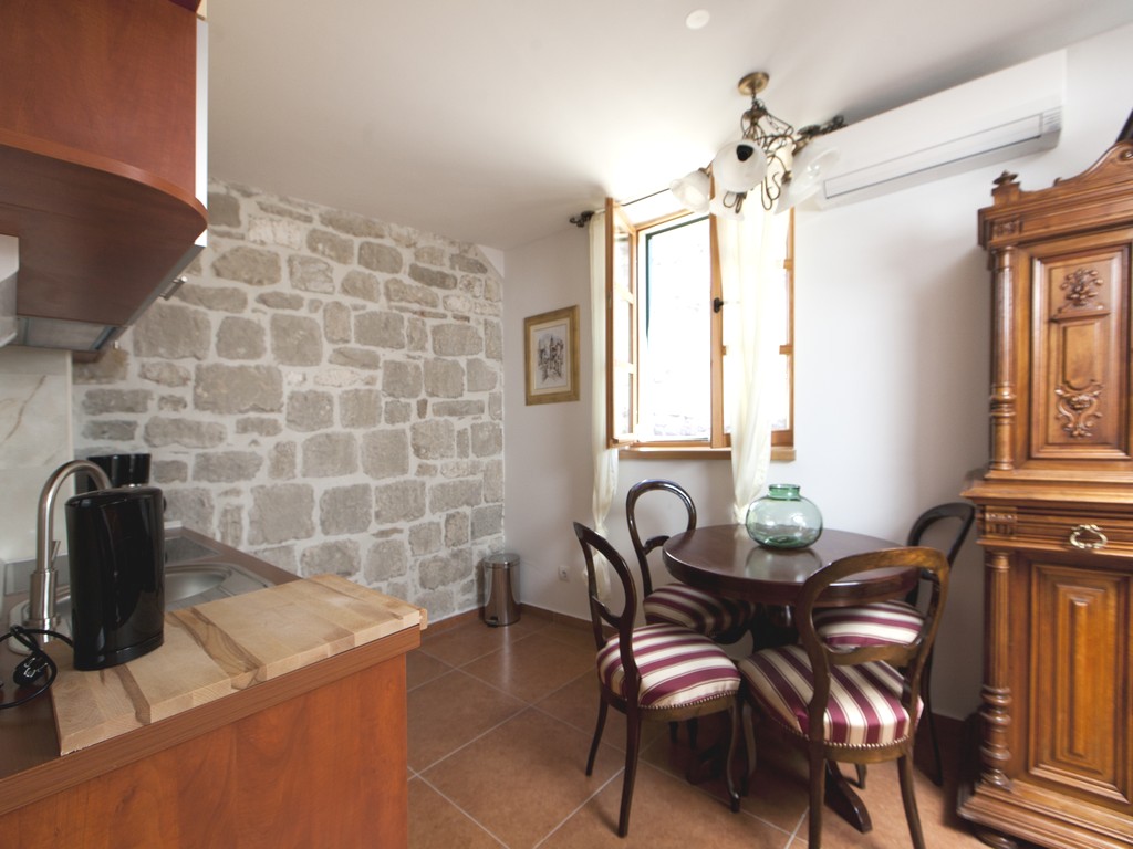 Apartments Perla