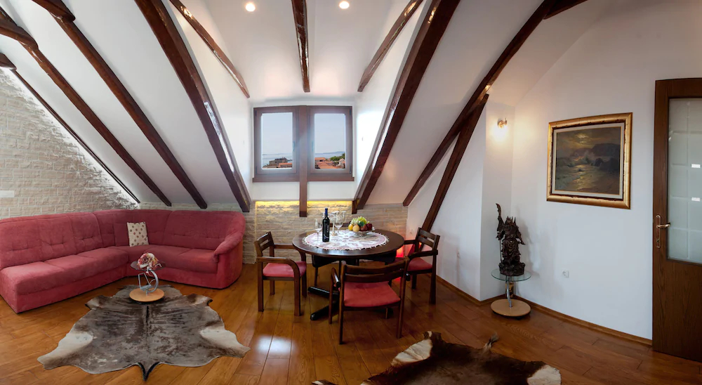 Apartment Split Belvedere