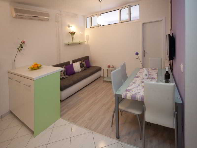 Apartments Ruzica