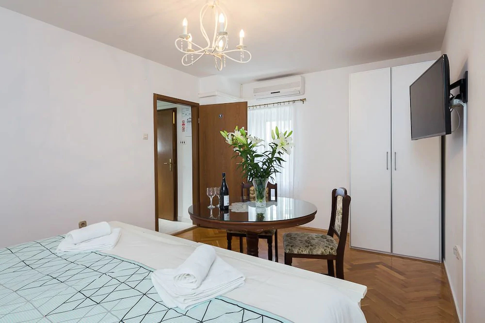 Apartments Sunce