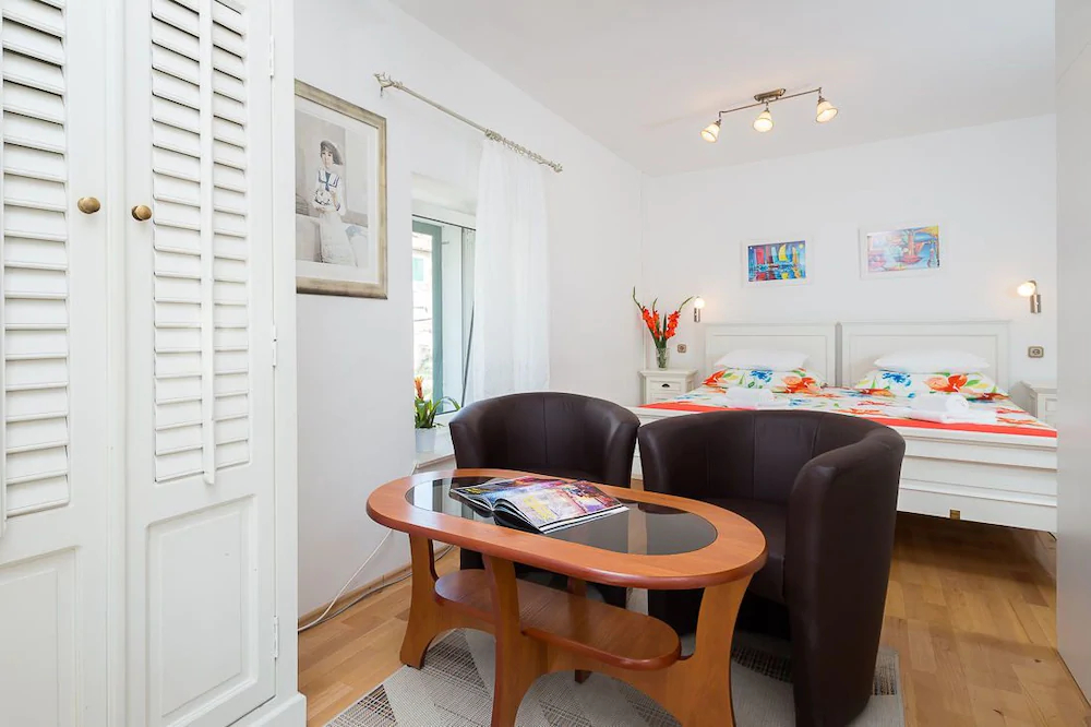Apartments Sunce
